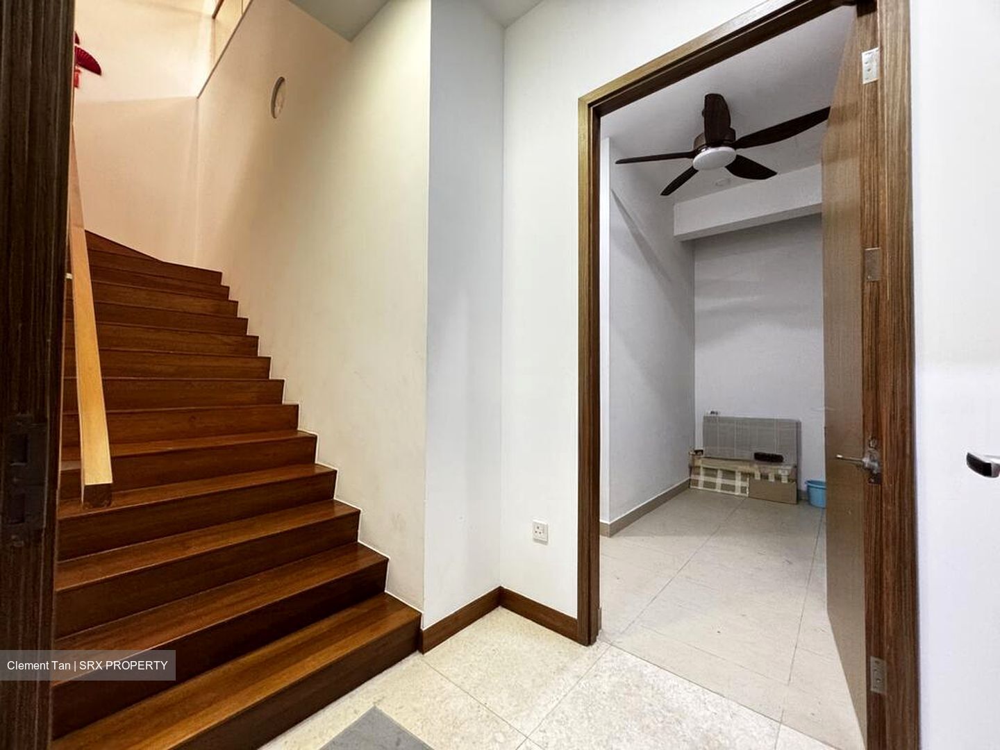 Alana (D28), Terrace #495691011